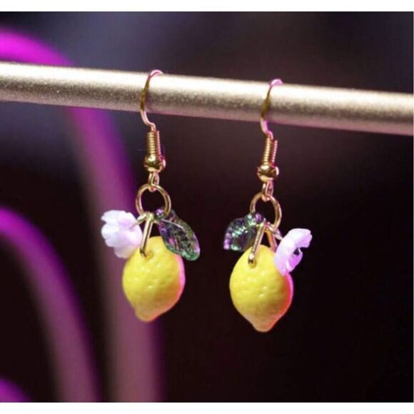 Lemon Pierced Earrings - Picture 2 of 4